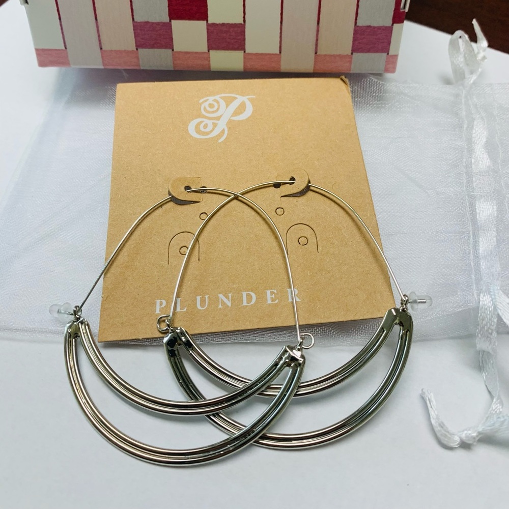 Plunder earrings